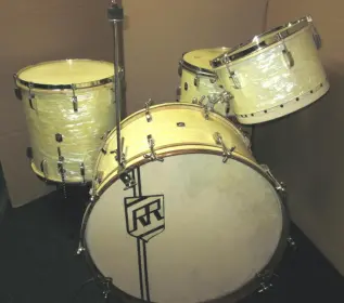 1946-48 Leedy Drum Set