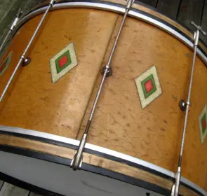 What happened to the finish - Slingy red sparkle