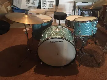 Got my first Slingerlands. Quality question for the experts.