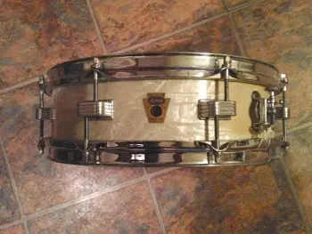 Rare vintage Ludwig Trans-badge Downbeat snare in WMP!