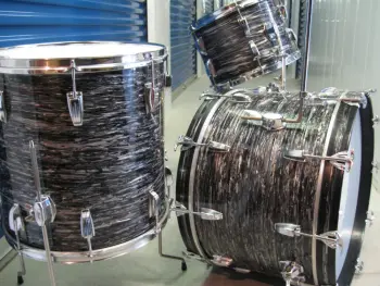 Ludwig Oyster Black kit (rewrapped)