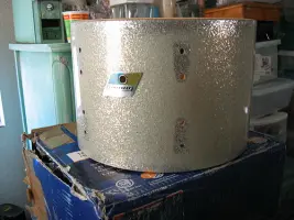 '71 Ludwig 3-ply shells