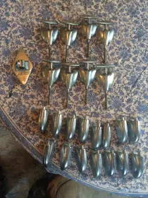 vintage gretsch parts - T-rods, lugs, badge, more