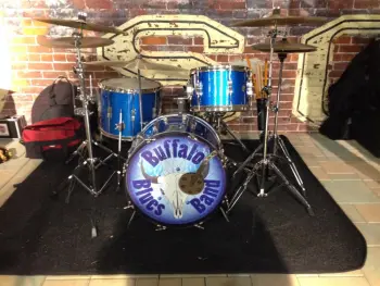 Show off your gigging kits