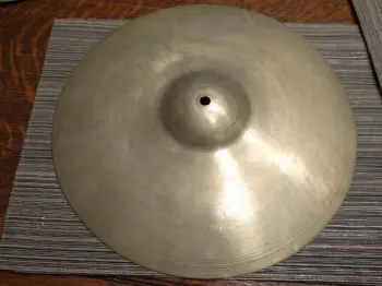 24-inch ride Zildjian: ???