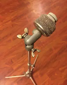 help id-ing cymbal stand please