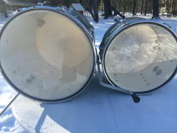 vintage 60s Ludwig toms 9x13 / 16x16 in beautiful sky blue pearl