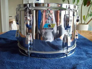 please help :possibly for sale- SS ludwig 7 piece blue/olive
