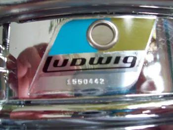 please help :possibly for sale- SS ludwig 7 piece blue/olive