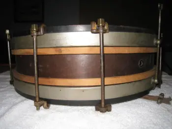 Yet another mystery snare drum