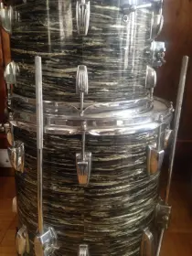 Holy Grail Alert - vintage 60's ludwig black oyster pearl toms - 8&quot; x 12&quot;+ 14&quot; x 14&q