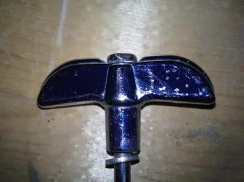 Bass Drum T-ROD question