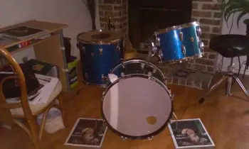 Ludwig Blue Sparkle Drums