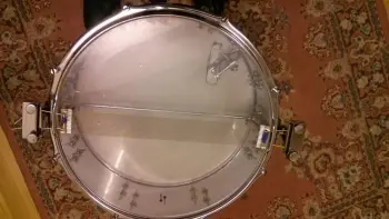 Is this a Sonor D426 snare?