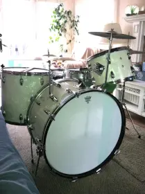 which paint to use for Bass hoop