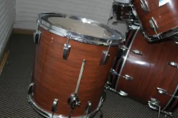 70's Ludwig Head scratcher.