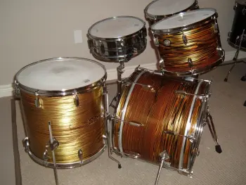Vintage pearl bolero kit color ?