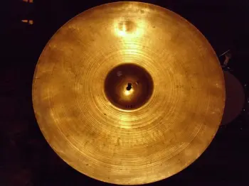 For Sale: Vintage Avedis Zildjian 22&quot;