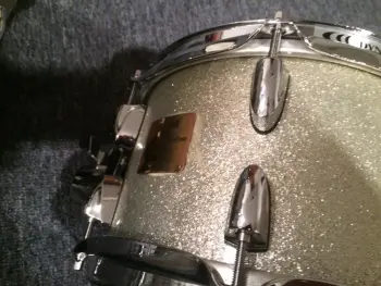 Yamaha Maple Custom Absolute - Silver Sparkle - $1400