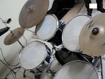 Vintage Premier - Help me identifying it