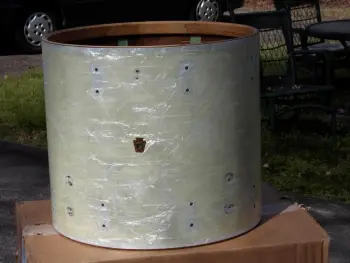 Wfl 18&quot; floor tom rehab.