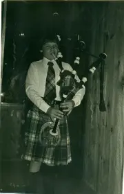 Scotsmen Rocking Bagpipes!