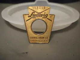 Restoring my 1966 Luddy Marching snare Pics