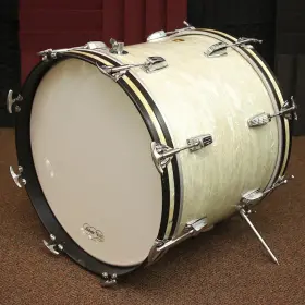 SUPER clean WMP 65 Ludwig Downbeat kit, 59 COB Super 400 and 66 14 X 18 WMP Bass drum