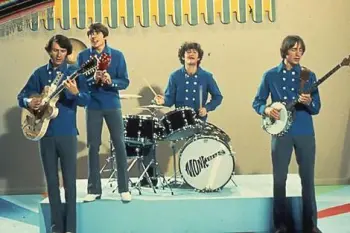 There’s a reason the Monkees’ Micky Dolenz plays drums that way: ‘I know it’s bizarre