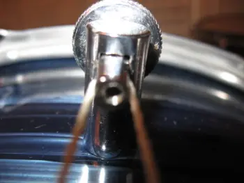 Sonor Teardrop Snare help please