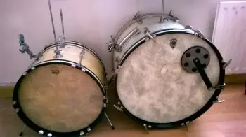 Another Please help identify these drums thread.