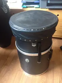 DW first product, the Canister Throne from the 70's