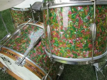 Finished my &quot;Peacock&quot; Slingerland project.