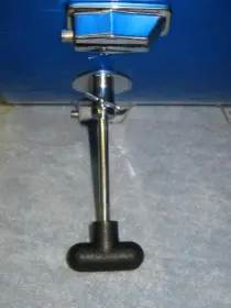 Ace HW foot for threaded bass spurs.