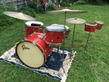 Vintage 60’s Gretsch Round Badge 22/13/16 + 4157 snare + bongos + cymbals + stands!