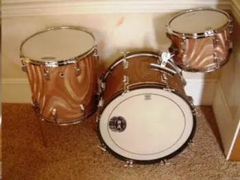 W&amp;A on CL.  Correct lugs?