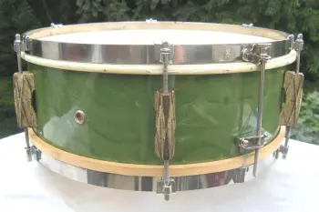 Green Pearl Gretsch snare drum!
