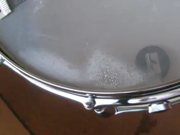Best to not leave a metal snare in front of AC.