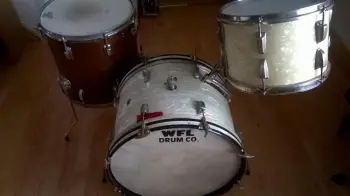 Photos of my WFL set with Ludwig Floor Tom.