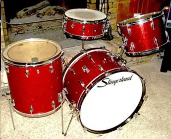Slingerland 1965-66 Black Diamond finish set appraisal