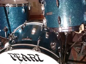 Just bought this old Pearl kit . . . .