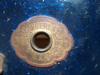 Slingerland cloud badge and wrap identification