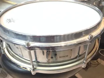 Sonor free floating snare