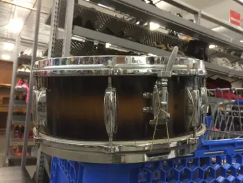Help identifying some Gretsch drums