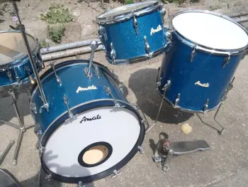 Amati - Czechoslovakian drums