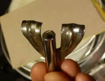 Nickel Ludwig Ts and claws