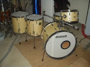 Amati 70s Concert Tom Kit converted to a Rockkit!:-)