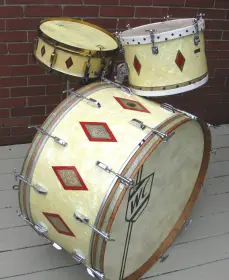 This is the Display Your Leedy Drums Thread