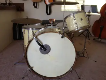This is the Display Your Leedy Drums Thread