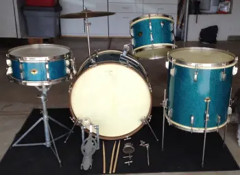 This is the Display Your Leedy Drums Thread